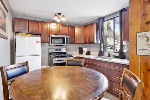 0107-Lonepine - Image 3
