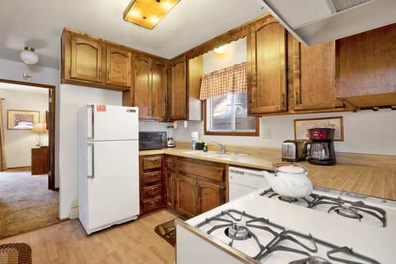1529-Cedar Pines - Image 3