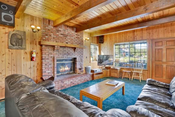 114-Breezy Estate - Image 3