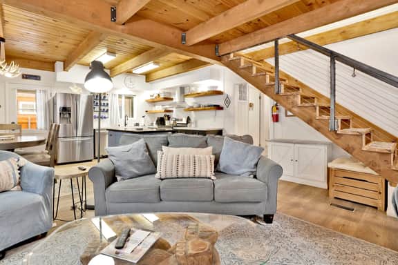 2045-Blue Bear Chalet - Image 2