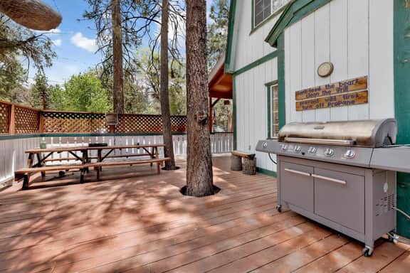 2028 - Whiskey Mountain Lodge - Image 5