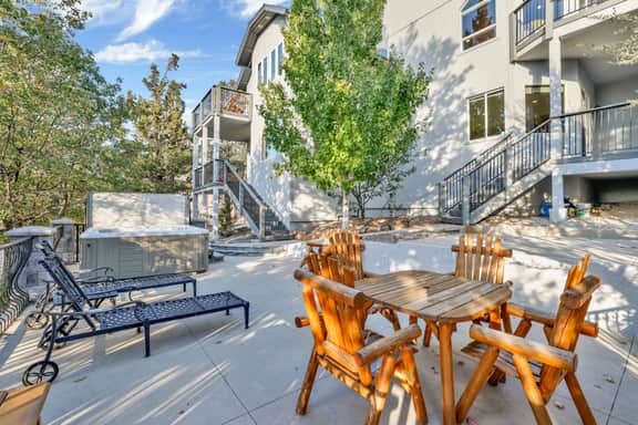 2178-Sunset Ridge Villa - Image 4