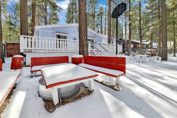2222-Cozy Summit - Image 5