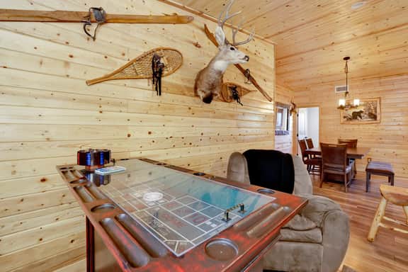 2353-Skyline Lodge - Image 5
