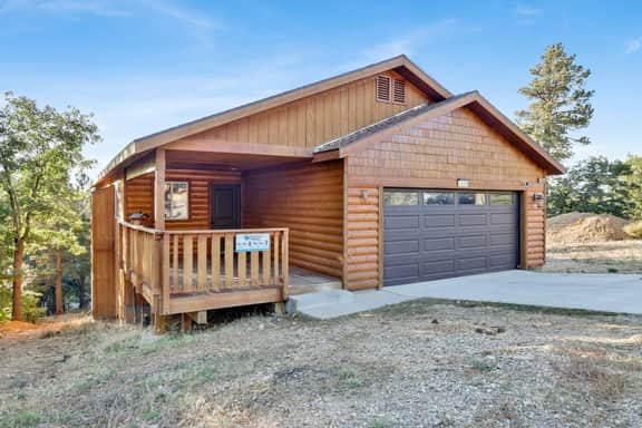2353-Skyline Lodge - Image 3