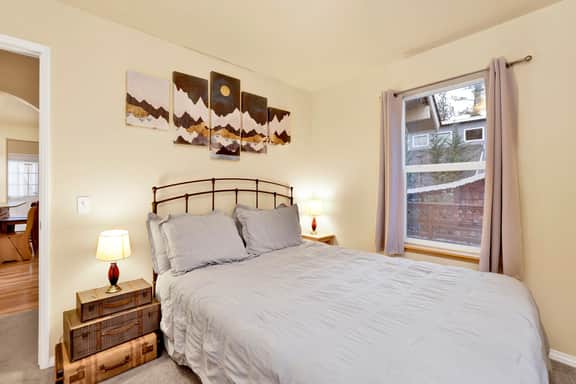 2367-Mount Berkley - Image 5