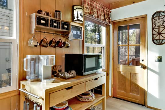 2386-Kozy Cabin - Image 4