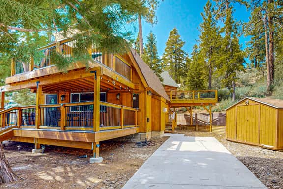 709-Primrose Cabin - Image 2