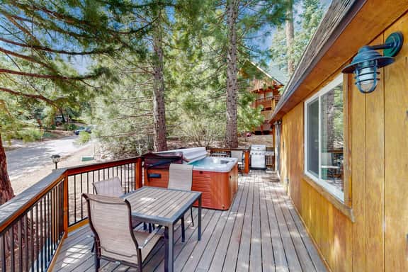 709-Primrose Cabin - Image 5