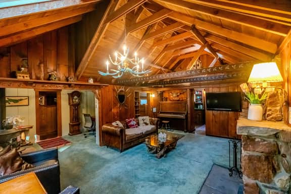 166-Hobbit House in Big Bear - Image 4