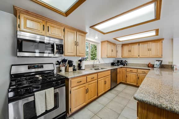 504-Mt Doble Dream Home - Image 3