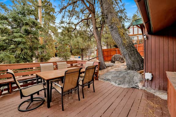178-Castle Rock Cabin #1 - Image 3