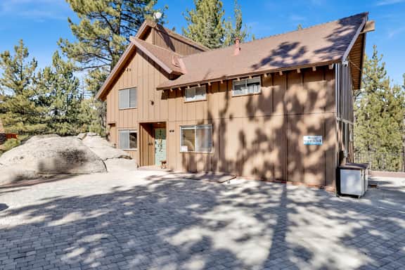 2590-Round Rock Lodge - Image 2