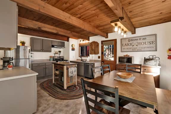 2594-Willow Bear Lodge - Image 3