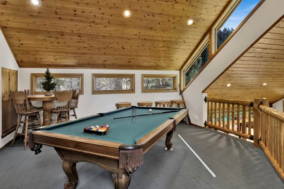 2597-The Village Timber Lodge - Image 3