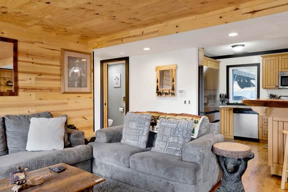 2558 - Highland Hideaway - Image 3