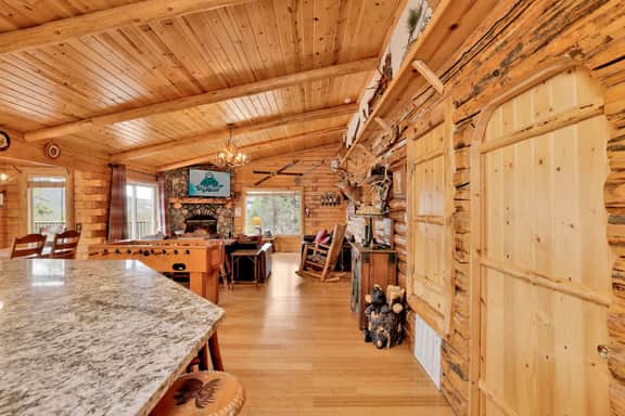 2610- Aspen Bear Retreat - Image 3