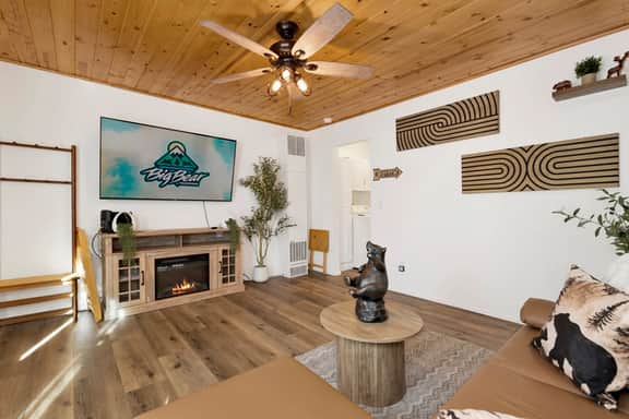 2613-Shiloh Woods Cabin - Image 5