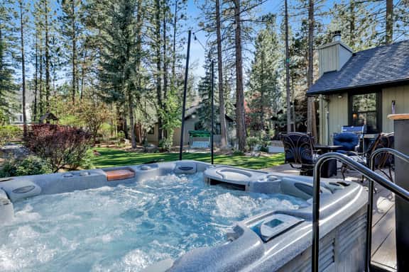 2652- Copper Pine Retreat - Image 2