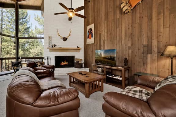 2664 - Mountain Majesty Manor - Image 3