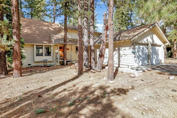 1184-All Season Alpine Retreat - Image 1