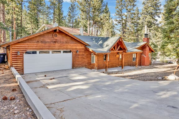 1235-Lazy Bear Lodge - Image 1