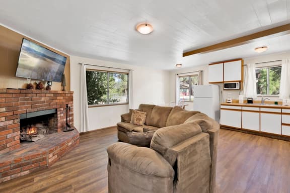 0111-Twin Pines - Image 1