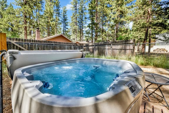 1800-Sunrise Cottage - Image 1