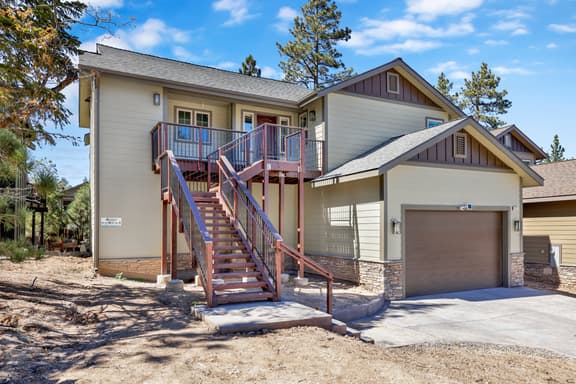 2336-The Pines Retreat - Image 1