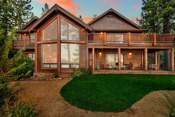 2471-Eagle Point Lake House - Image 1