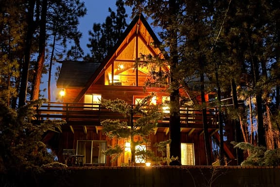 339-The Wilkie Cabin - Image 1