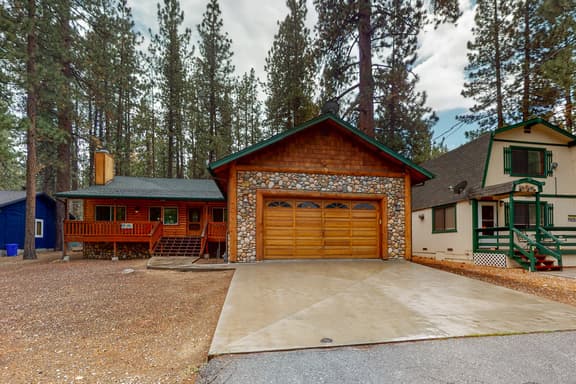 508-Peregrine Palace - Image 1