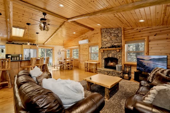 2588-Fox Hollow Retreat - Image 1